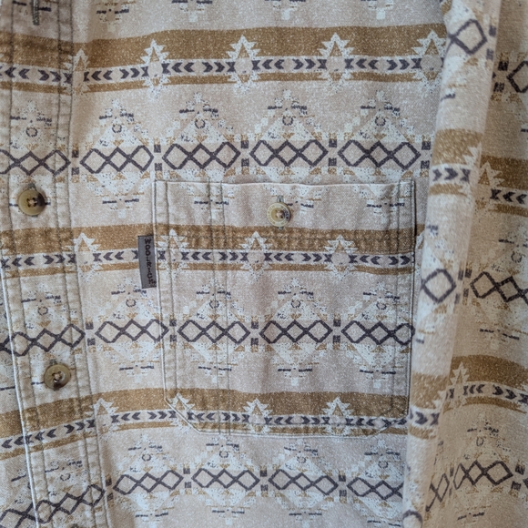 Woolrich Beige and Brown Aztec Patterned Casual Button Down Shirt XL - Picture 2 of 10